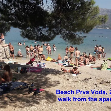 Apartment With Garden Ana Split