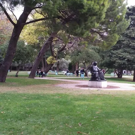 With Garden Ana Апартаменти *